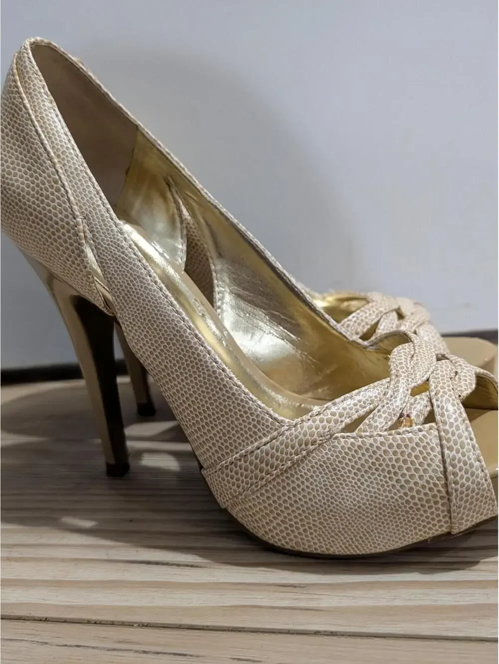 Charles By Charles David Beige Knotted Peep-Toe Platform Pumps